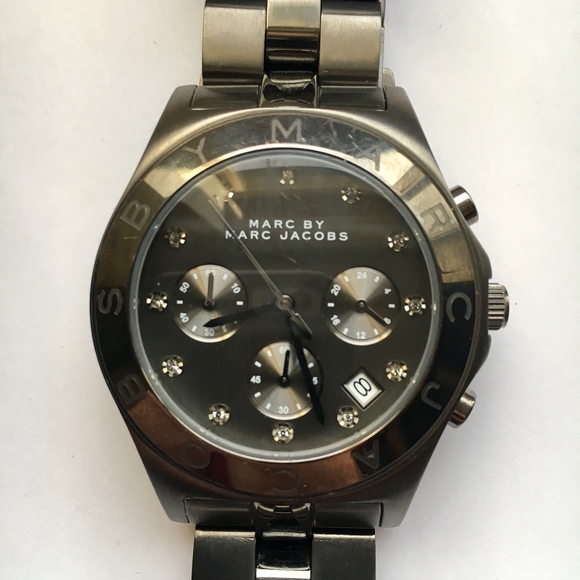 Marc by Marc Jacobs Amy Watch in Gun Metal - Picture 8 of 8